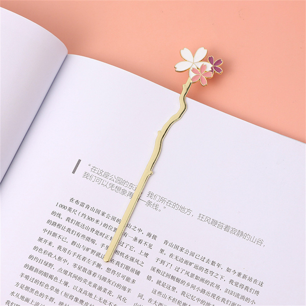 Coffee Shop Equipment - Metal Sakura Bookmark Creative Flower Book